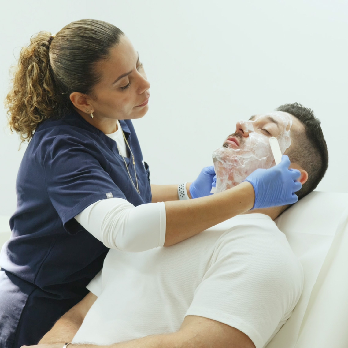 Derma Consult Skin Specialist 3