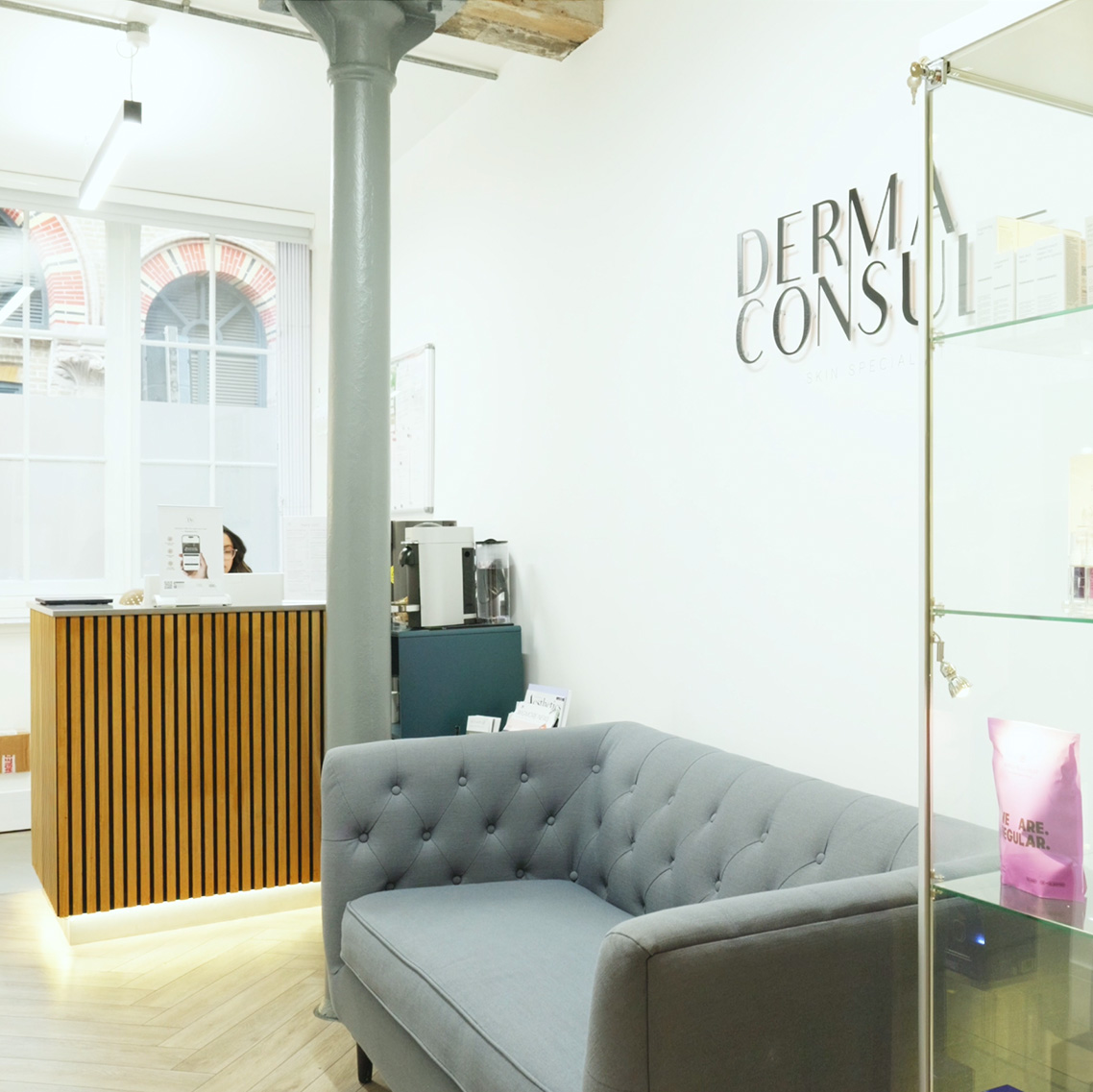 Derma Consult Skin Specialist 1